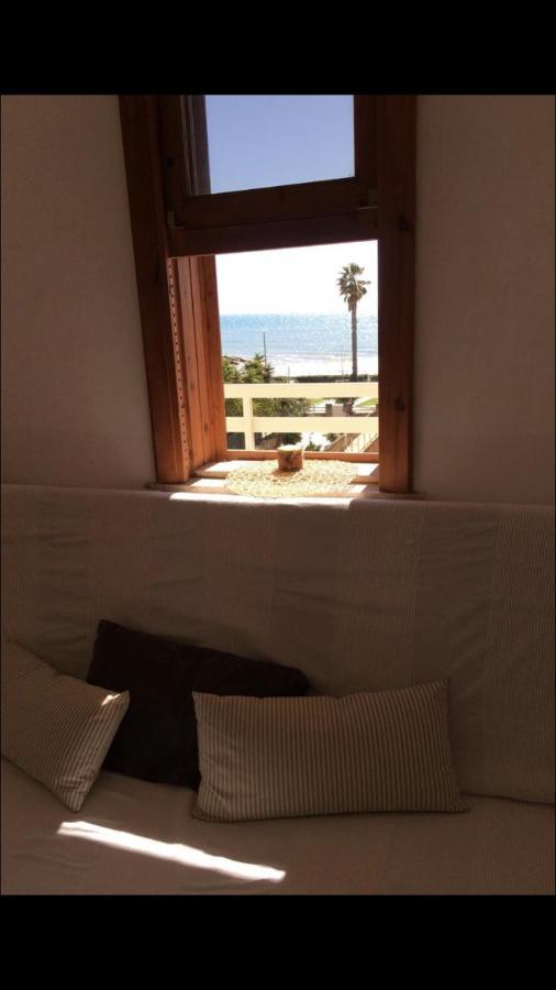 Beachfront Rooms Marina Di Ragusa Eksteriør billede